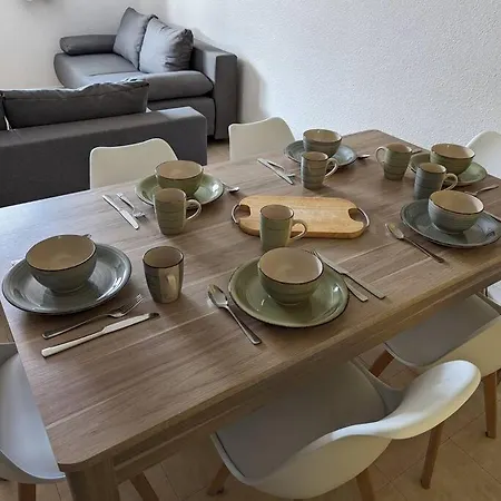 Spacious Flat With Private Parking Апартаменти Шамоні